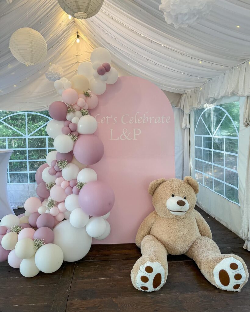 roczek rozowa scianka