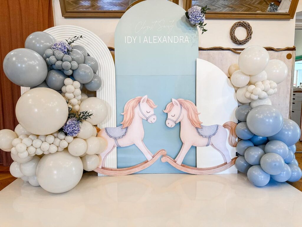 scianka motyw koniki na chrzest